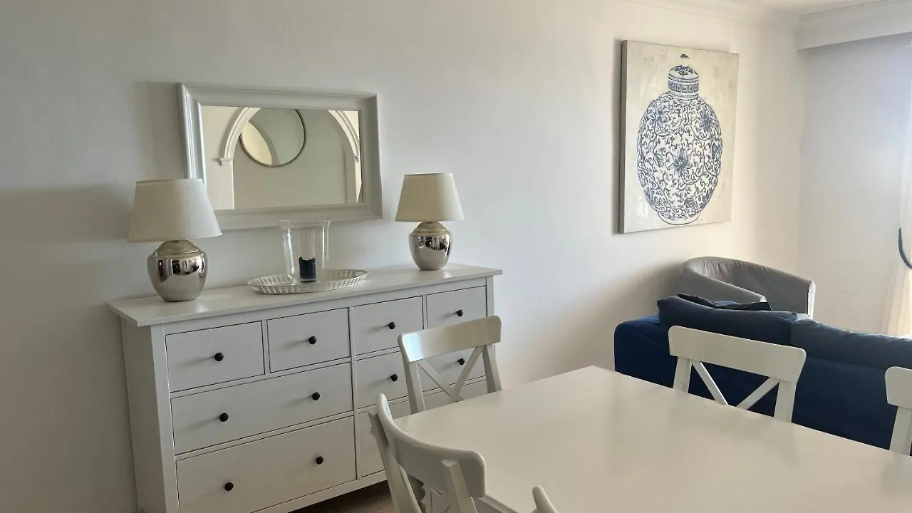 La Cumbre 4A - Sea Views -2 Bed - 2 Bath - Mezzanine Floor - Aircon - Uk Tv Apartment Puerto del Carmen  Spain