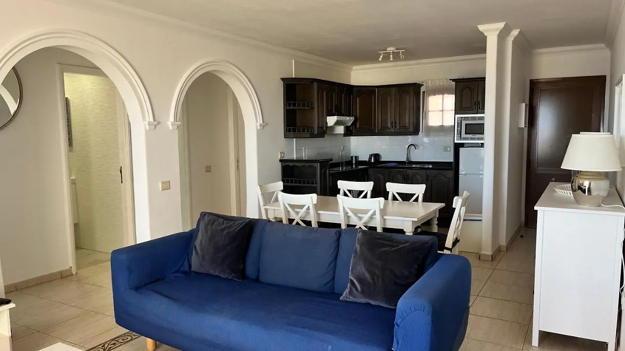 La Cumbre 4A - Sea Views -2 Bed - 2 Bath - Mezzanine Floor - Aircon - Uk Tv Apartment Puerto del Carmen